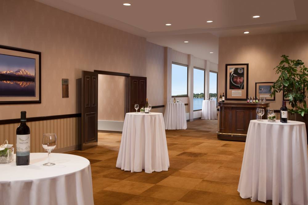 Lakefront Millennium 10