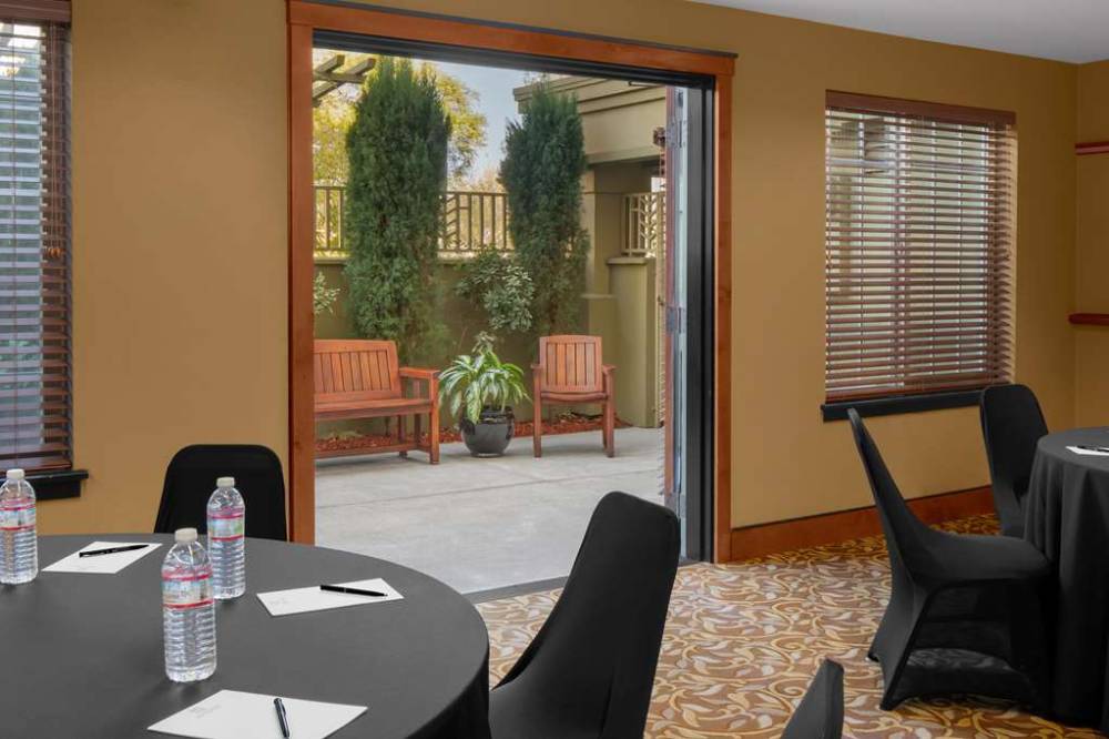 Larkspur Landing Campbell Extended Stay 6
