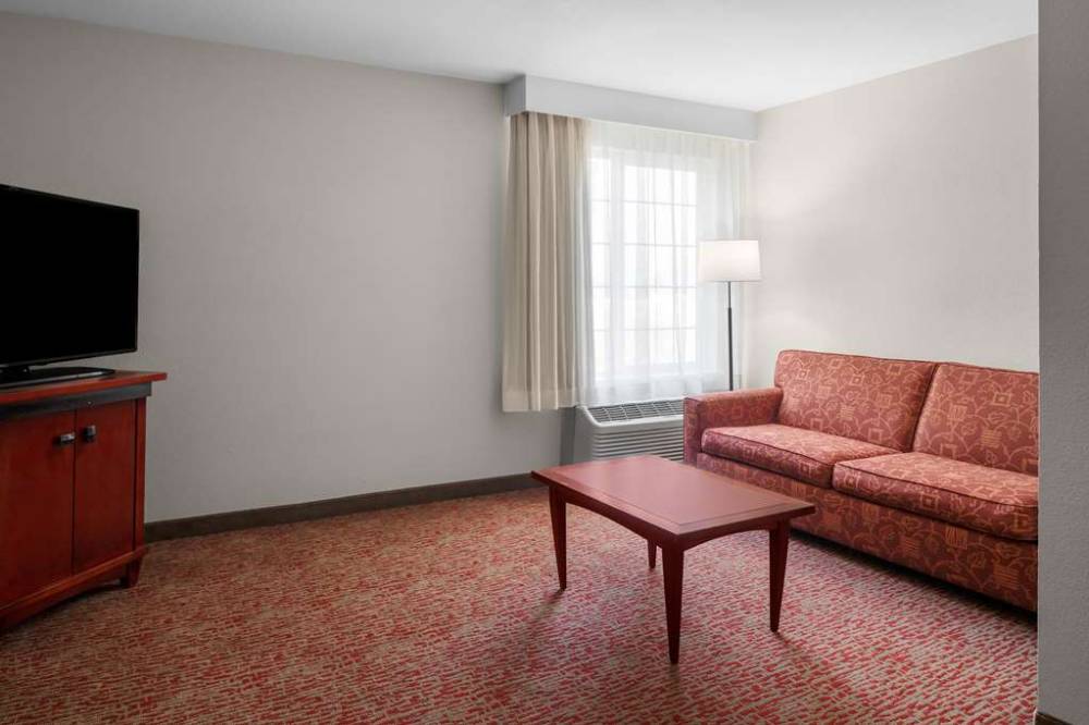 Larkspur Landing Campbell Extended Stay 4