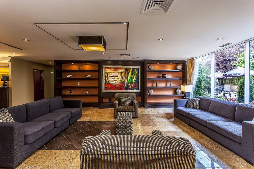 Le Nouvel Hotel 5