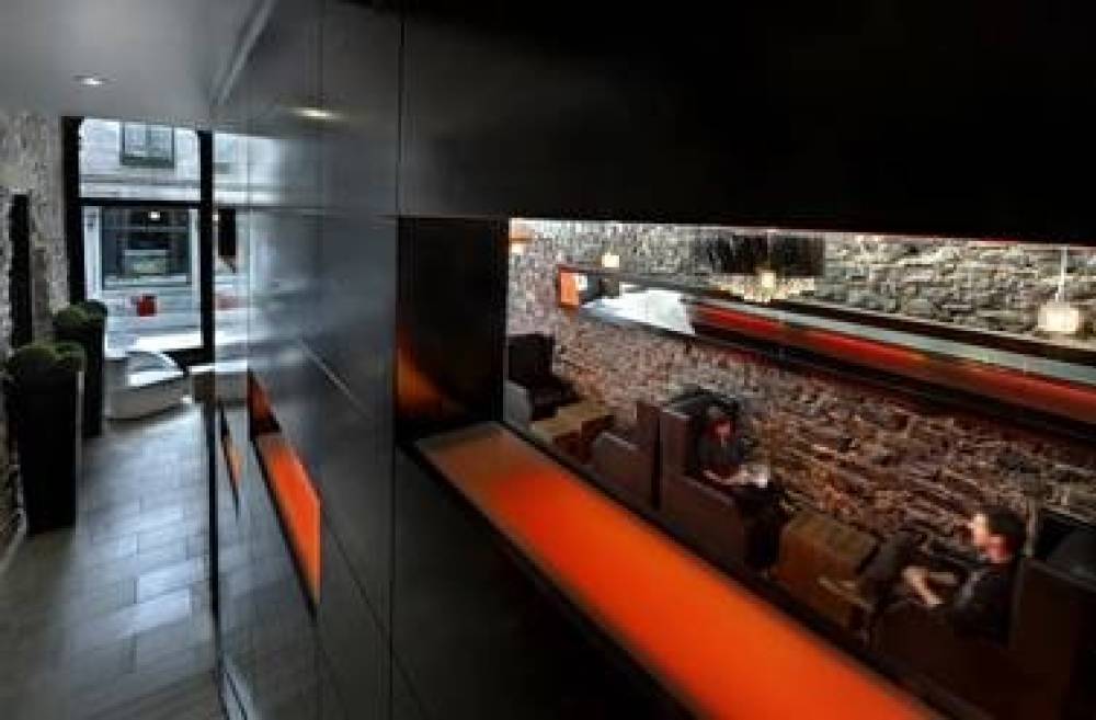 Le Petit Hotel 3