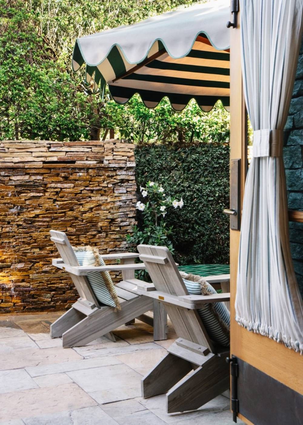 Le Petit Pali Brentwood 2
