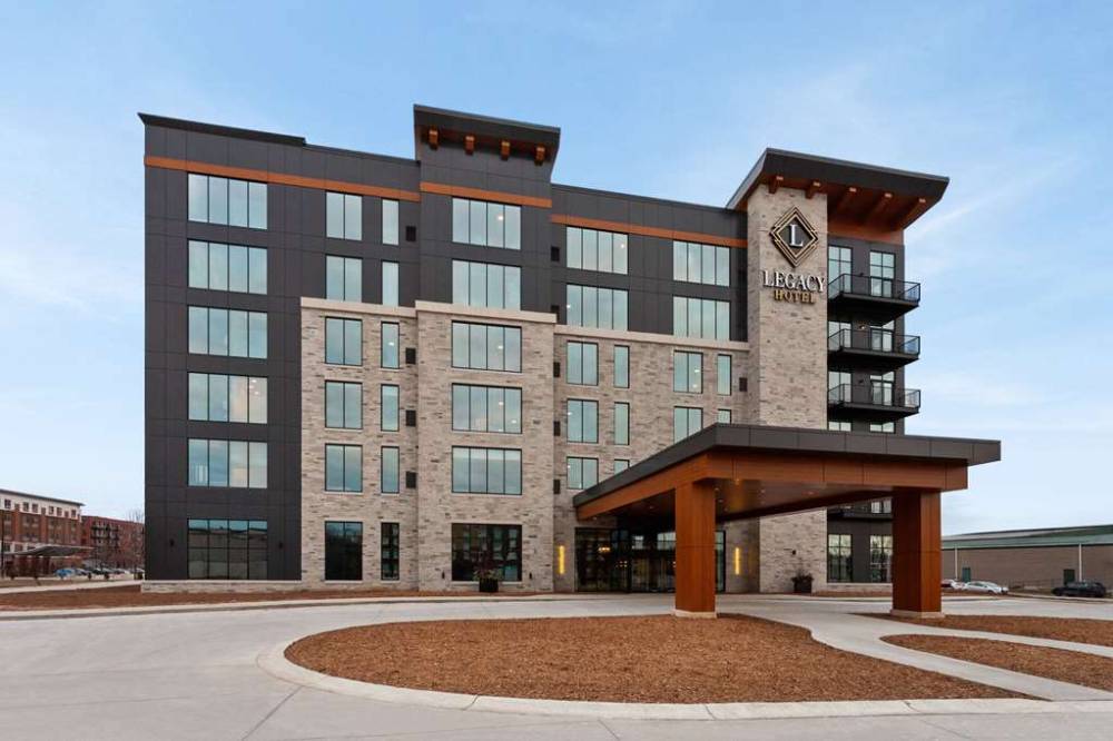 Legacy Hotel Trademark Collection By Wyndham 2
