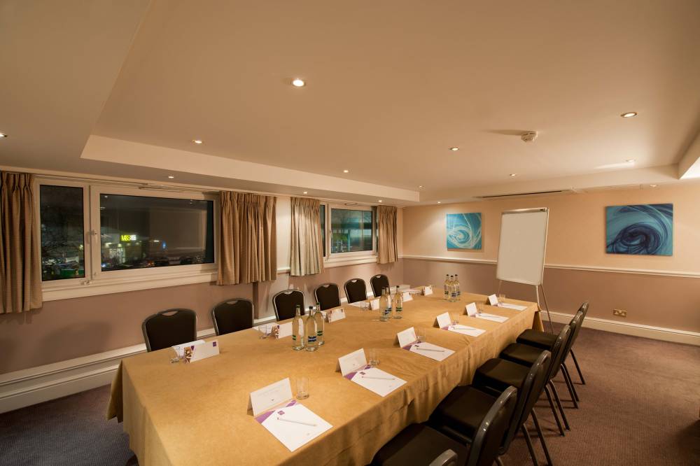 Leonardo Inn Glasgow West End 4