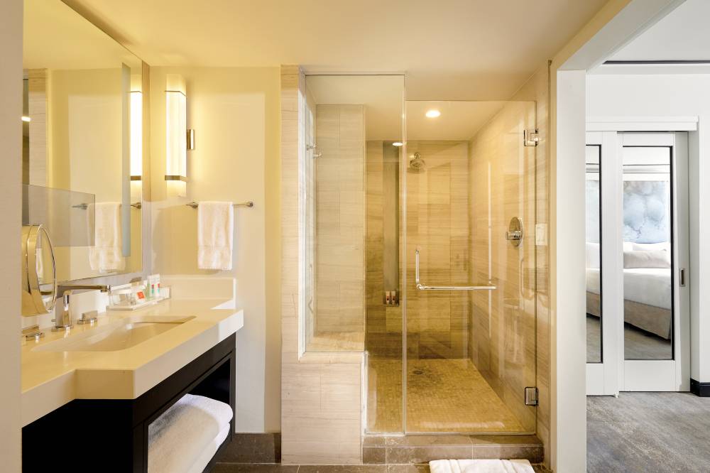 Loews Miami Beach Hotel 7