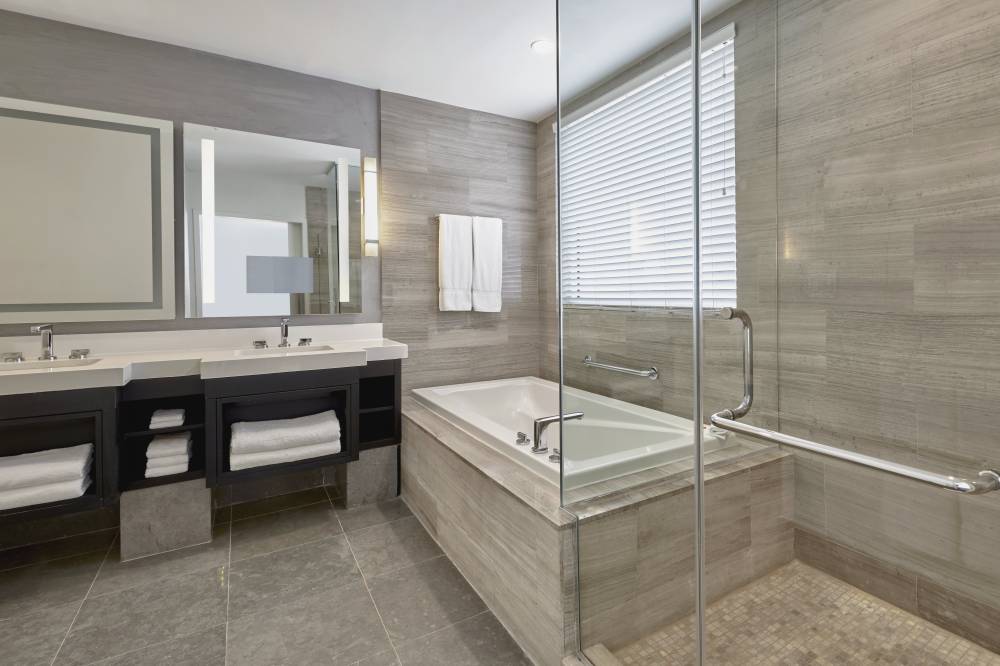 Loews Miami Beach Hotel 6