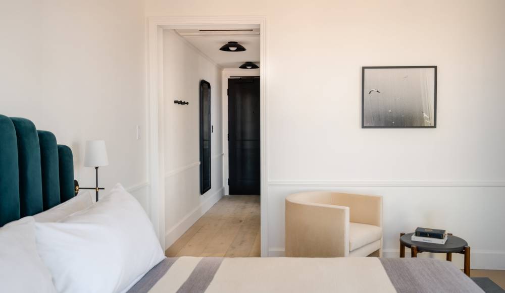 Longfellow Hotel 11