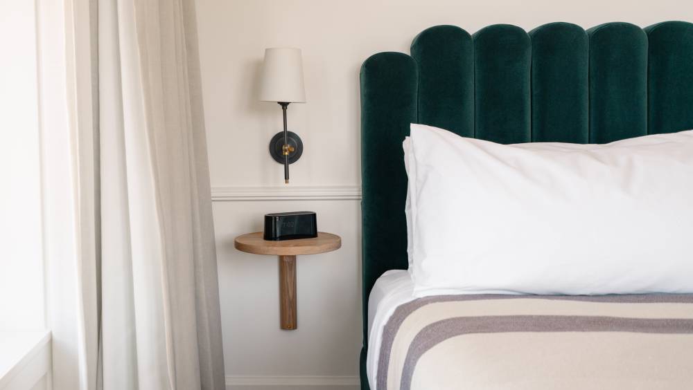 Longfellow Hotel 10
