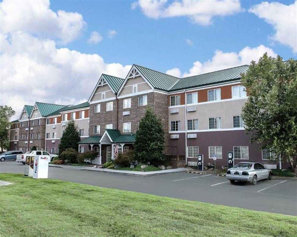 Mainstay Suites Knoxville Airport 3