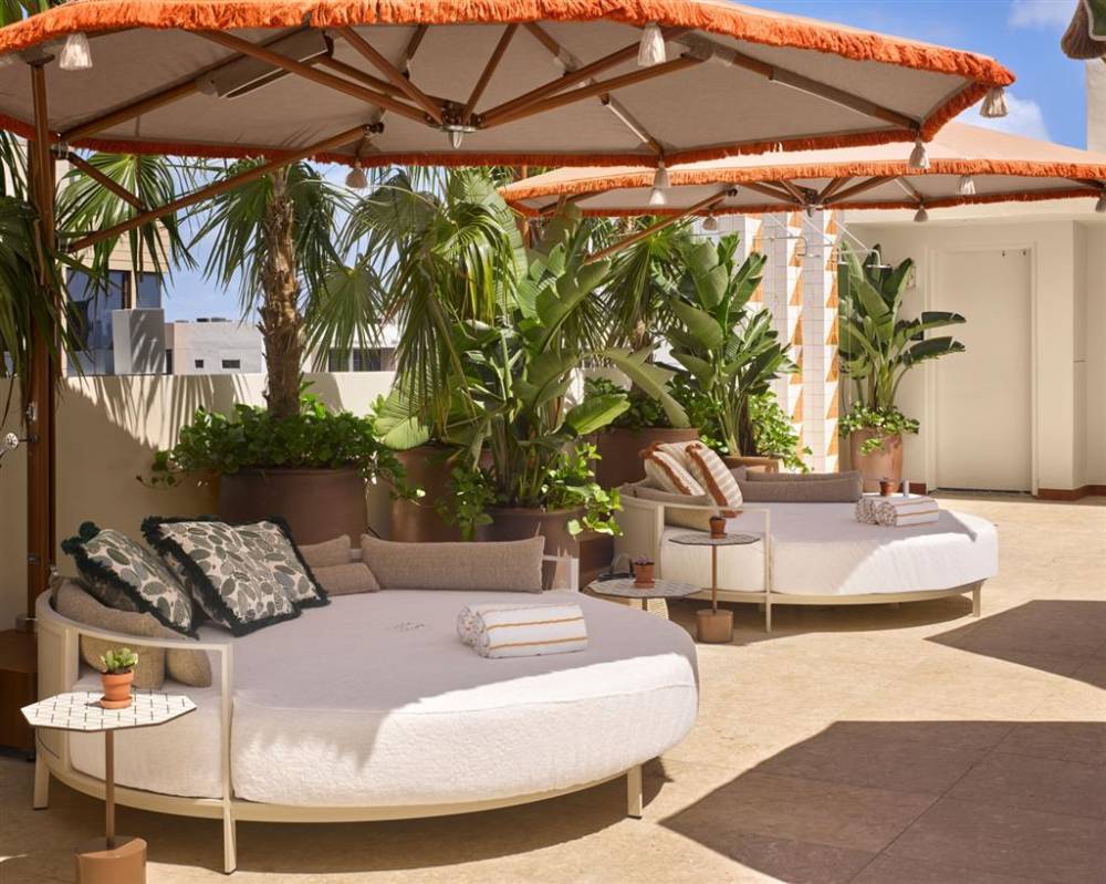 Mayfair House Hotel And Garden 9