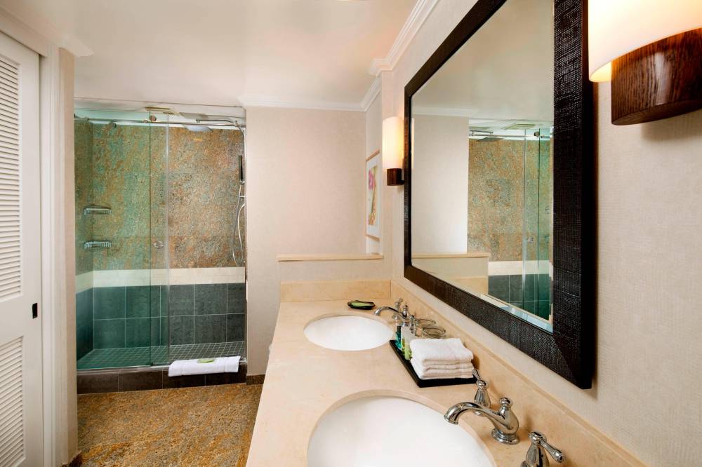 Moana Surfrider A Westin Resort And Spa Waikiki Beach 6