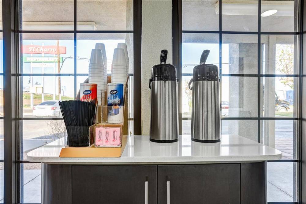 Motel 6 - Amarillo Airport  6