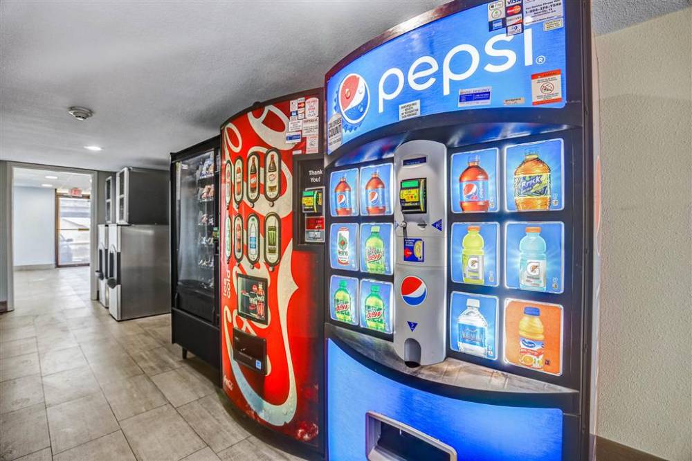 Motel 6 - Amarillo Airport  5