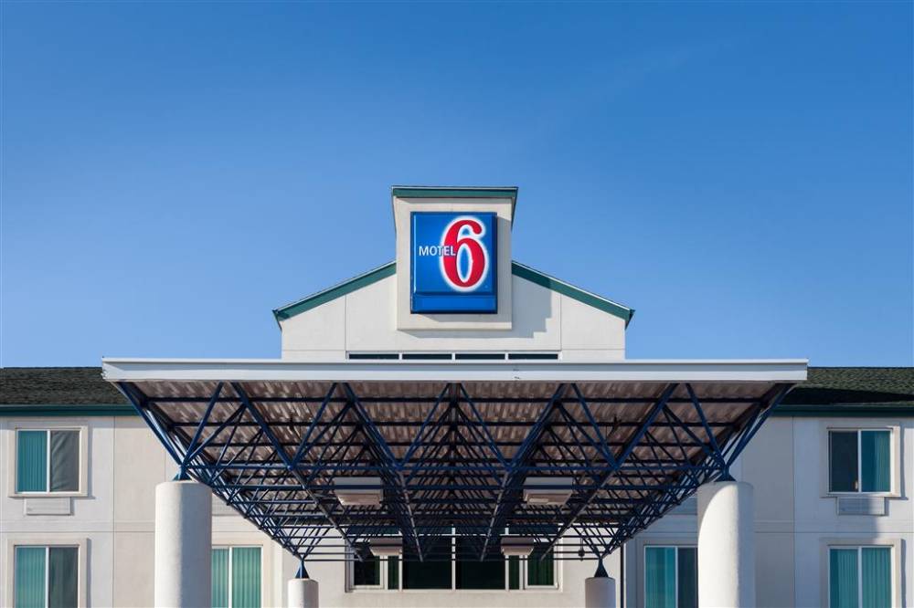 Motel 6 Anchorage - Midtown 2