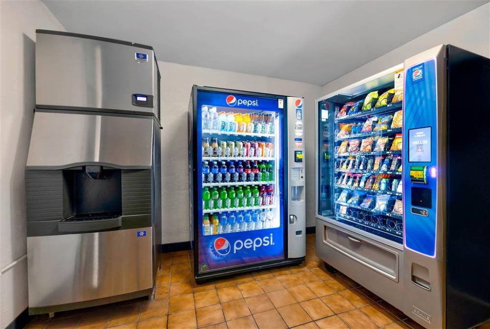 Motel 6 Cedar Rapids Airport 4
