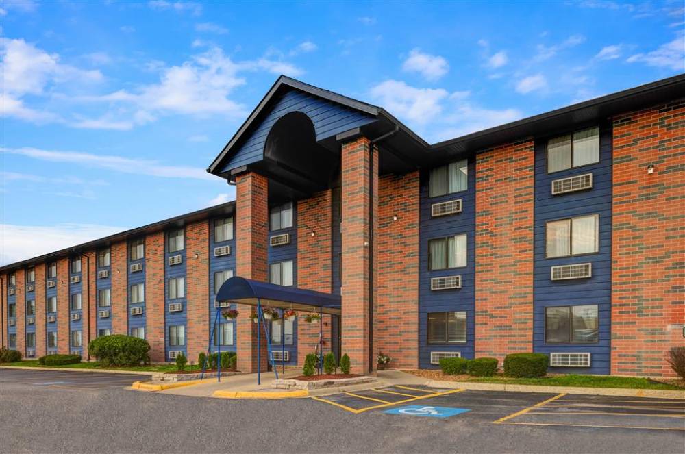 Motel Elk Grove IL OHare Exterior