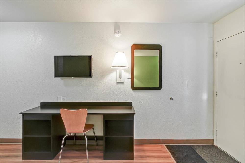 Motel 6 Green Bay 5