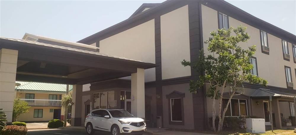 Motel Mobile AL Exterior