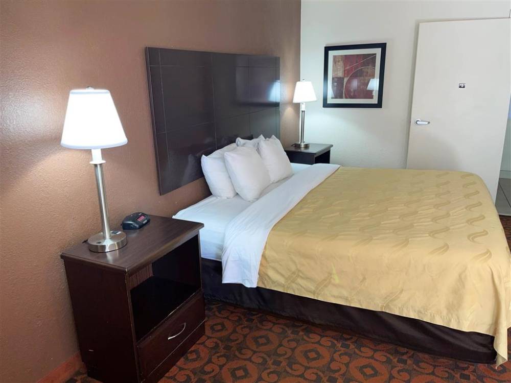 Motel 6 Oklahoma City Ok Fairgrounds West 8