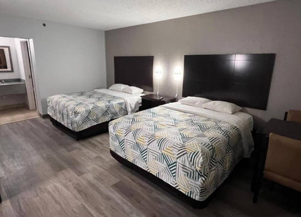 Motel 6 Oklahoma City Ok Fairgrounds West 5