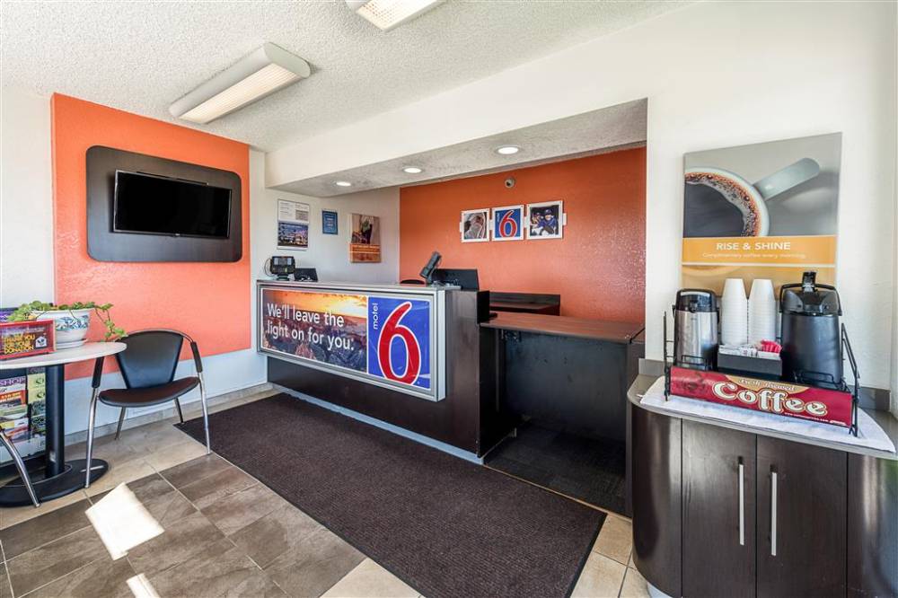 Motel 6 Reno Airport - Sparks 2