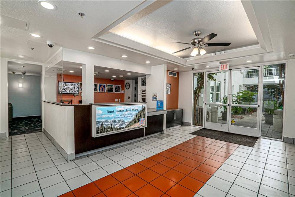 Motel 6 San Diego  2