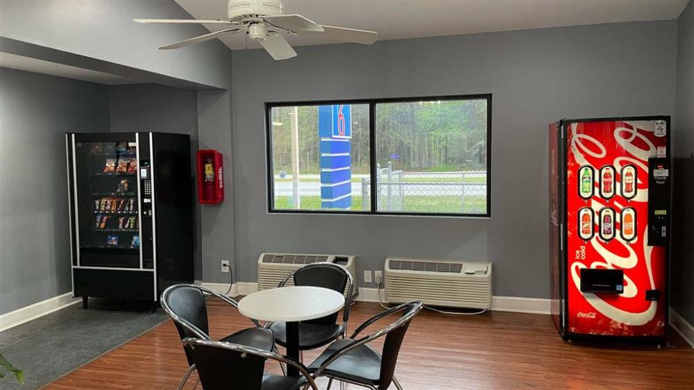 Motel 6 Savannah Airport - Pooler 4
