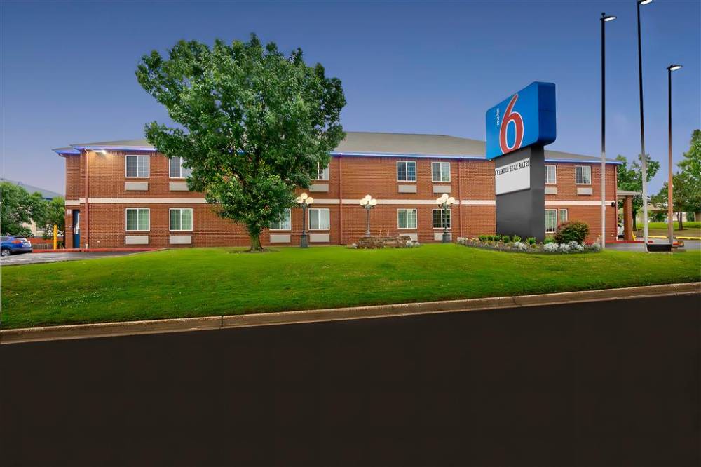 Motel Tulsa OK Exterior