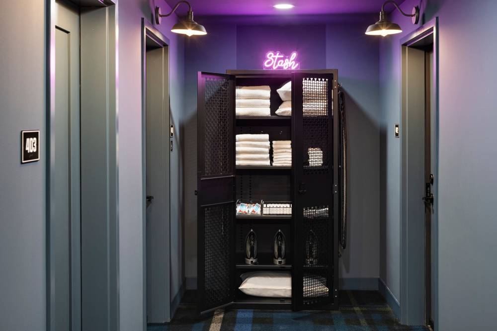 Moxy Omaha Downtown 8