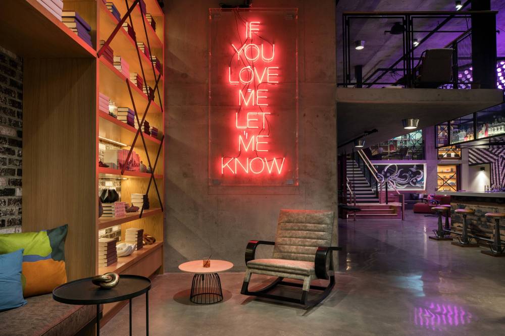 Moxy San Diego Downtown Gaslamp Quarter 9