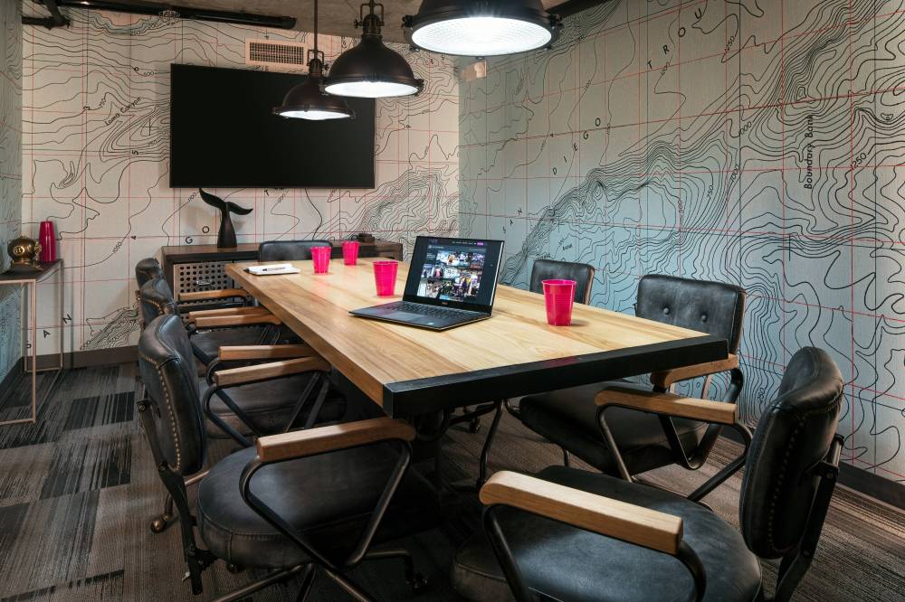 Moxy San Diego Downtown Gaslamp Quarter 8