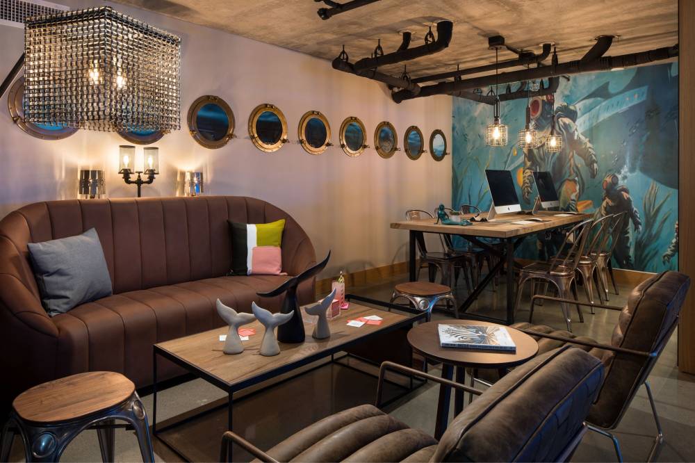 Moxy San Diego Downtown Gaslamp Quarter 3