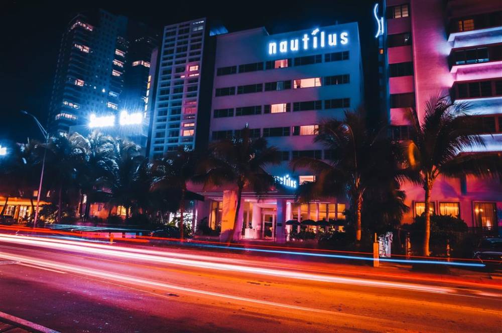 Nautilus Sonesta Miami Beach 3