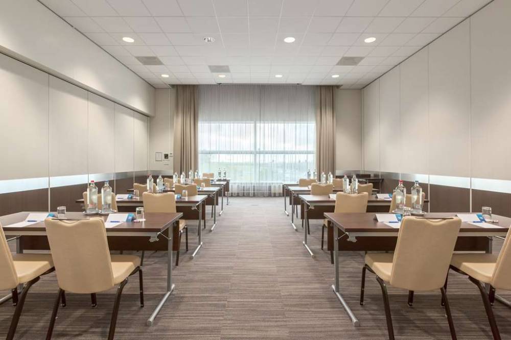 Nh Amsterdam Schiphol Airport 5