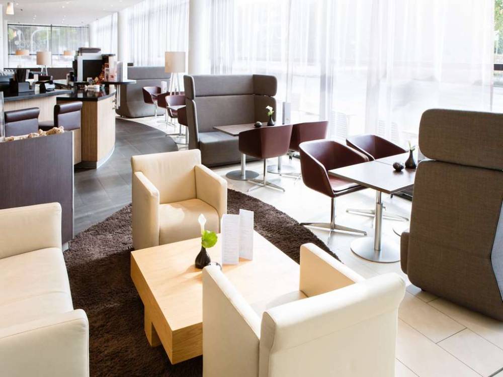 Novotel Hamburg City Alster 6