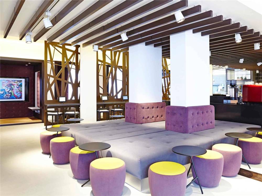 Novotel London Brentford 4