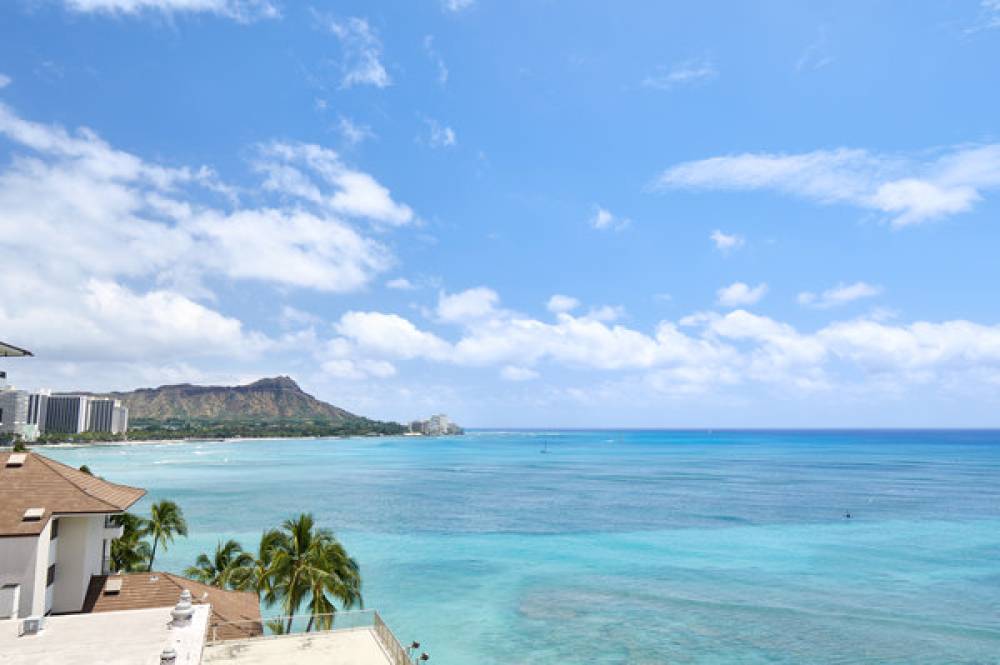Outrigger Reef 9