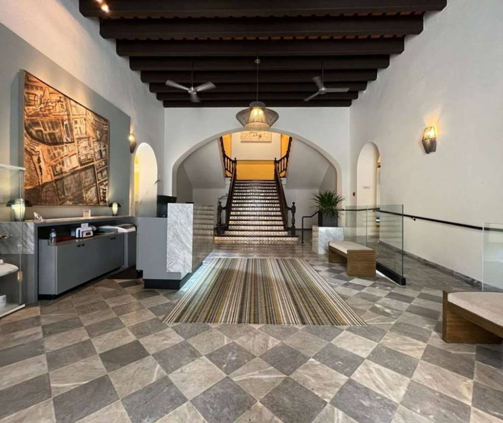 Palacio Provincial San Juan  Curio Collection By Hilton 4
