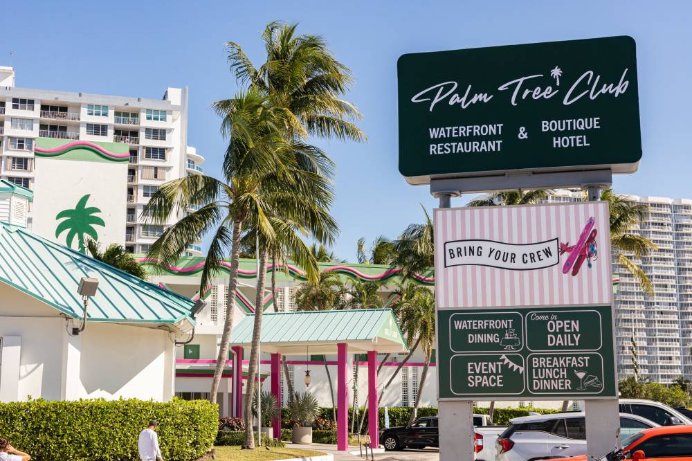 Palm Tree Club Miami 8