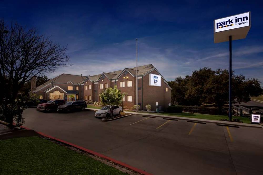 Park Inn By Radisson San Antonio 2