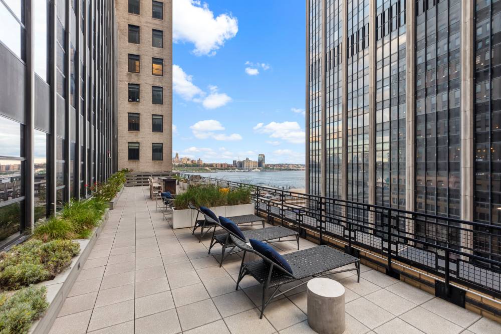 Placemakr Wall Street 3