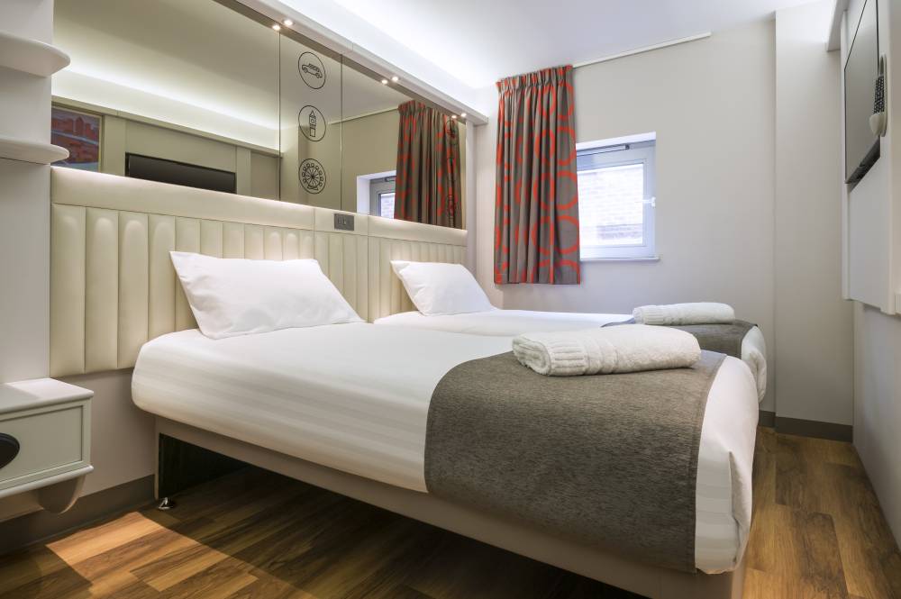 Point A Hotel Glasgow 10