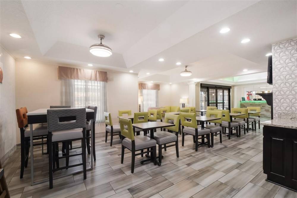 Quality Inn Alcoa Knoxville 8