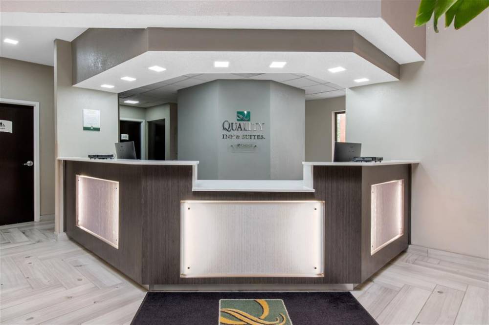 Quality Inn And Suites Brownsburg - Indi 4