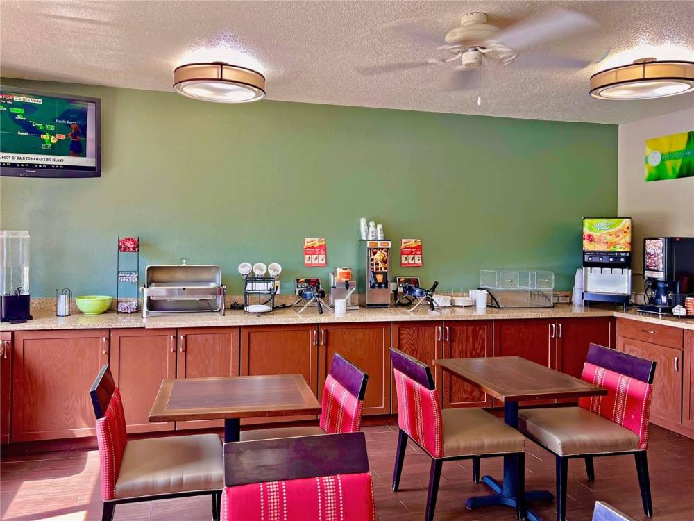 Quality Inn And Suites Green Bay - Ashwaubenon 4