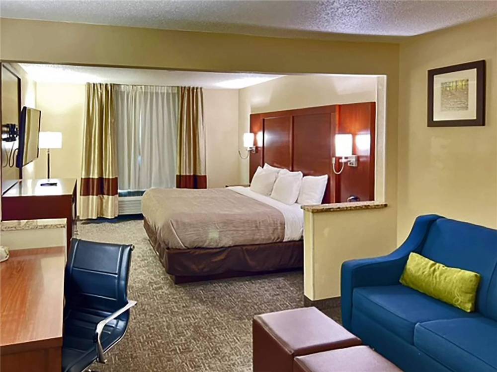Quality Inn And Suites Green Bay - Ashwaubenon 5