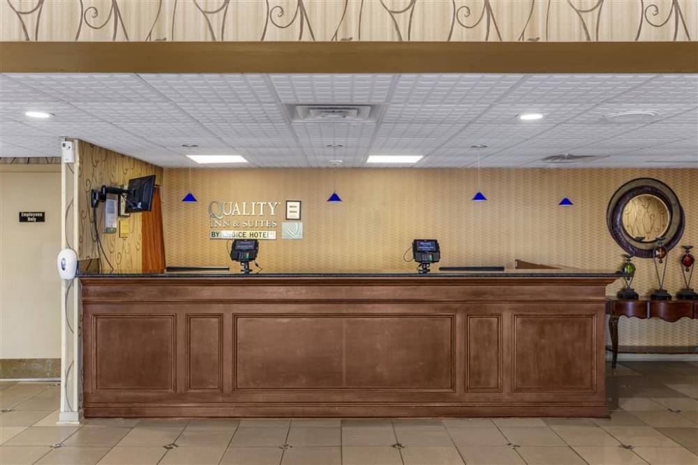 Quality Inn And Suites - Greensboro-high 6