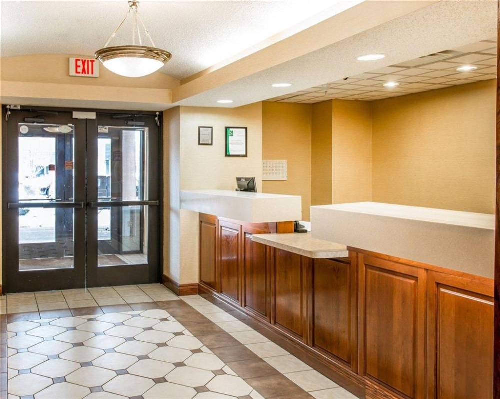 Quality Inn And Suites Niles 4