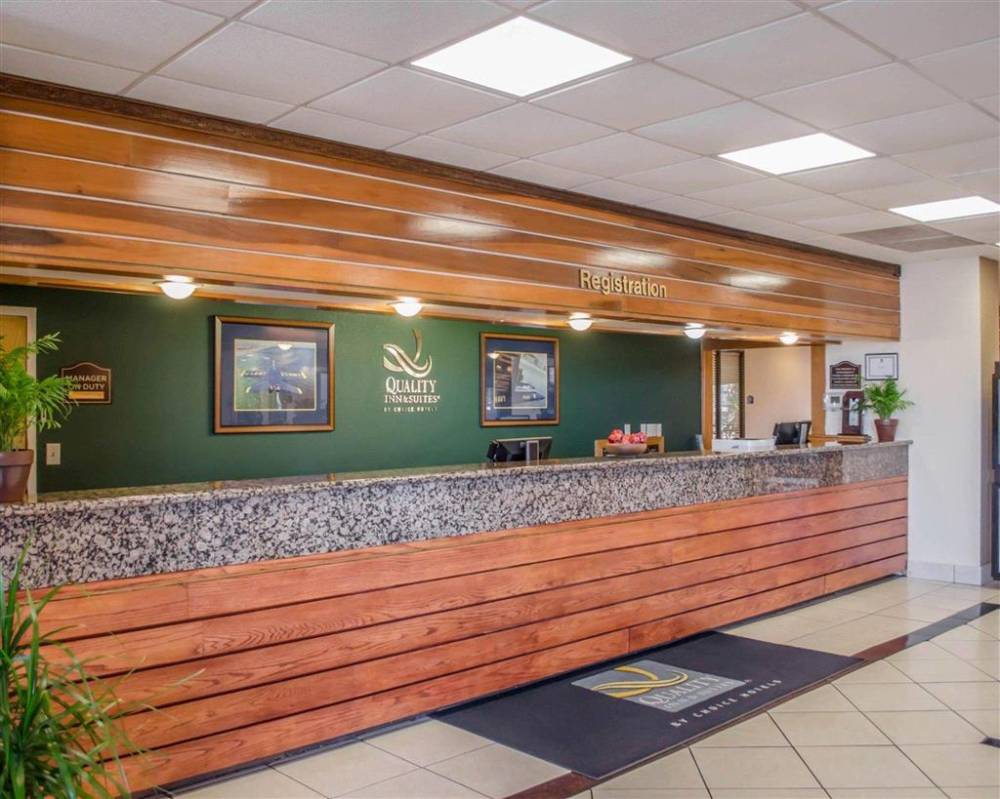 Quality Inn And Suites Pensacola Bayview 7