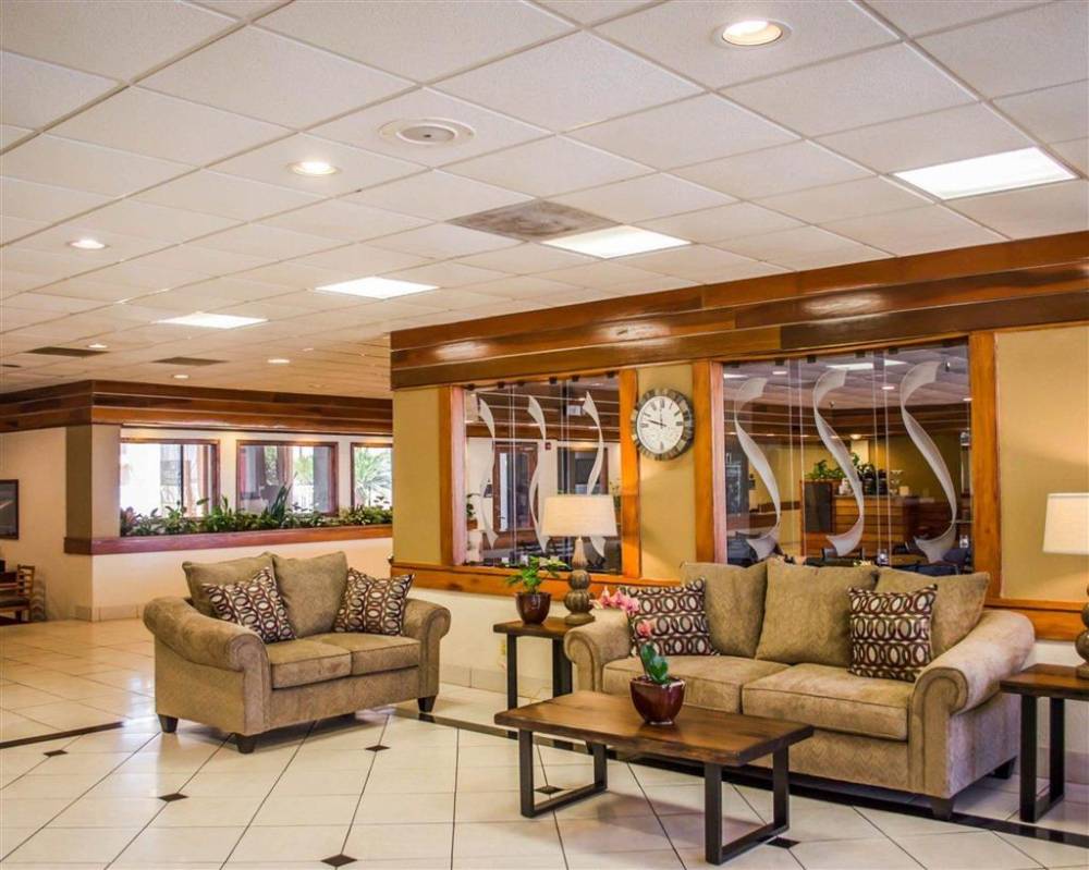 Quality Inn And Suites Pensacola Bayview 8